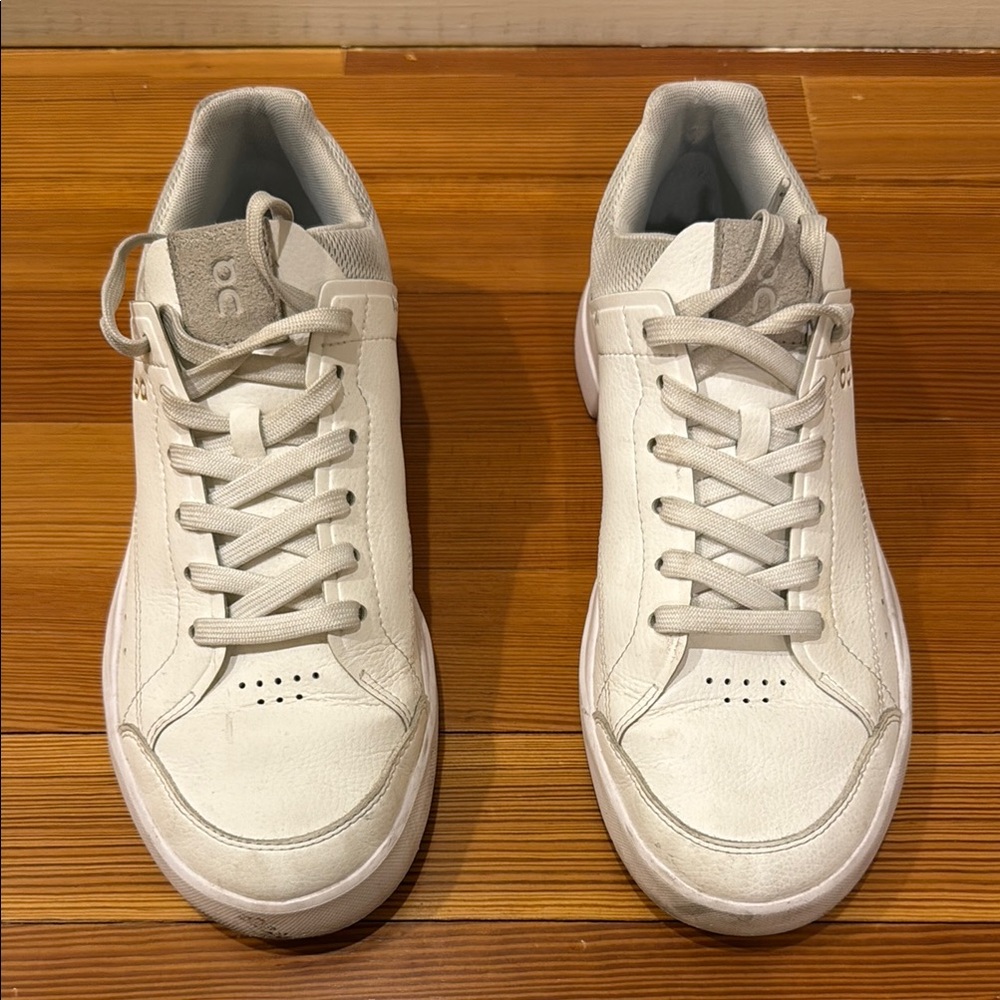 On Running Men's Classic White Sneakers